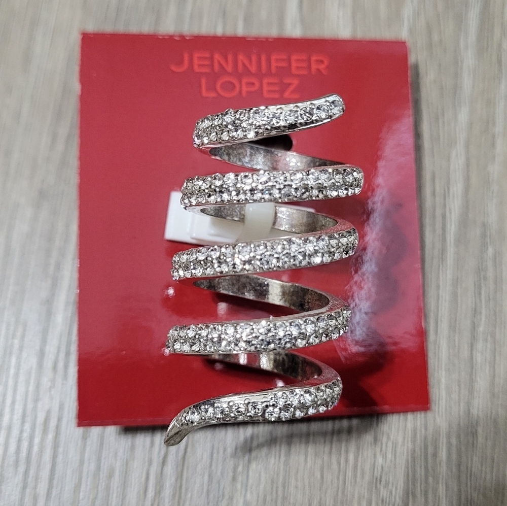 NWT Jennifer Lopez Spiral Ring